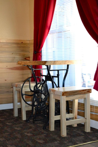 Others 4, Black Elk Resort, Pennington