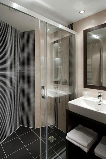 Bathroom 3, Hotel Choiseul Opera, Paris