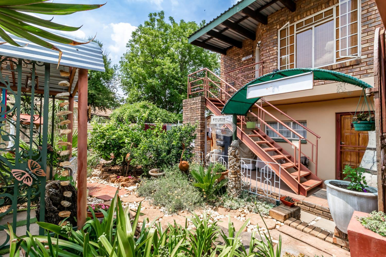 Others 4, Berghaan Pretoria, City of Tshwane