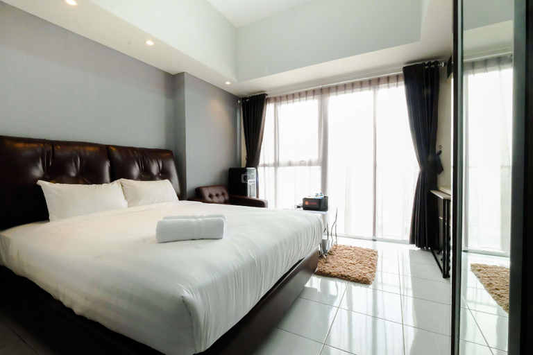 Bedroom 2, Exclusive Studio at Casa De Parco Apt By Travelio, Tangerang