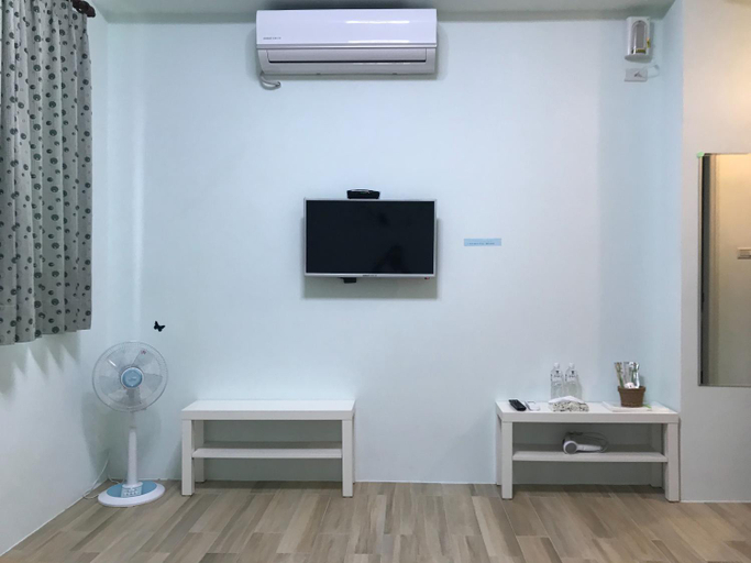 Others 2, JOY Homestay, Hualien