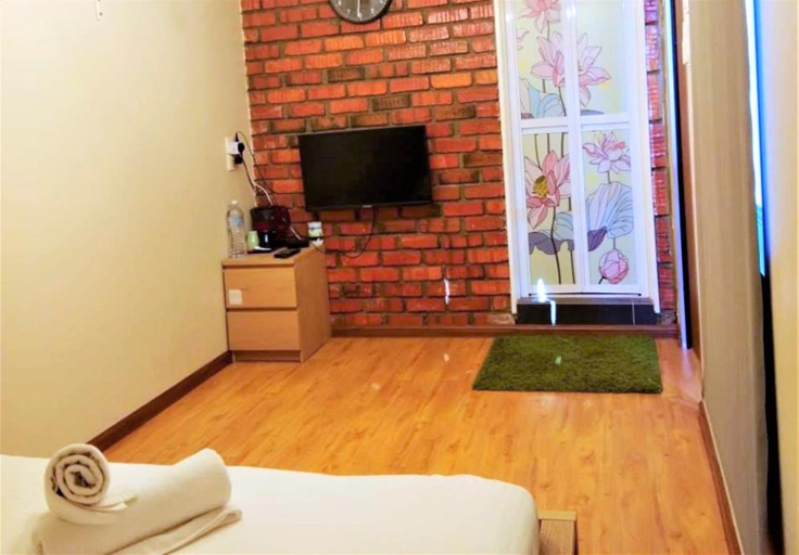 Bedroom 12