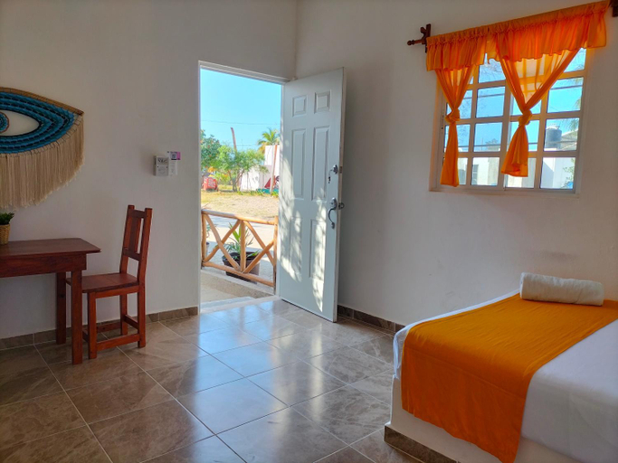 Others 4, HOTEL LAS COLORADAS, Río Lagartos