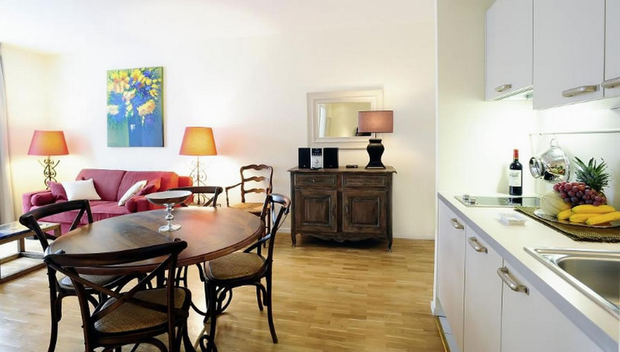 Others 3, Appartements Caumartin 64, Paris