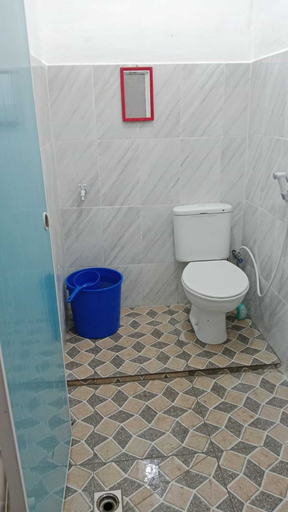 Bathroom 5, Op. Sintong Homestay, Samosir