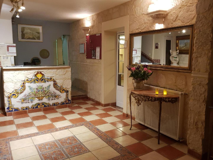 Public Area 3, Hôtel Restaurant Le Commerce, Gers