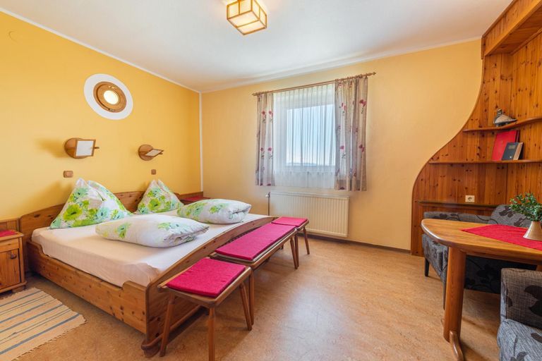 Bedroom 5