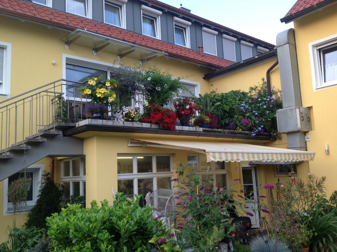 Others 4, Hotel Seehalde, Lindau (Bodensee)