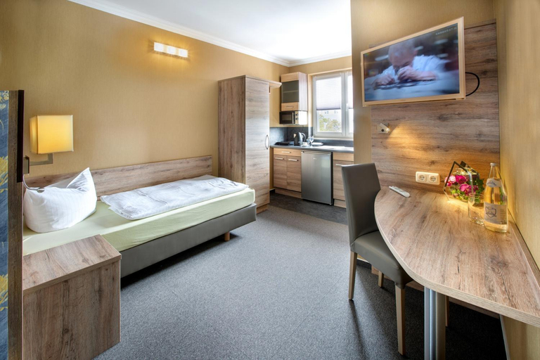Bedroom 8