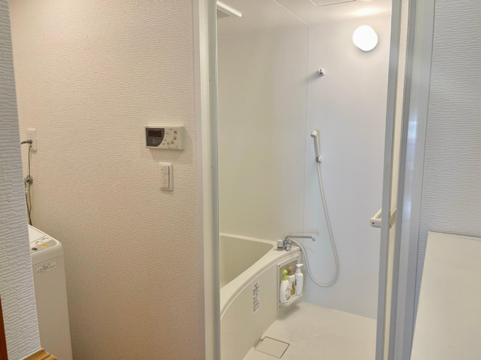 Bathroom 2