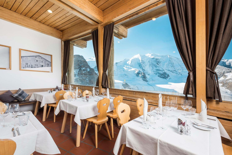Food & Drinks 2, Berghaus Diavolezza, Maloja