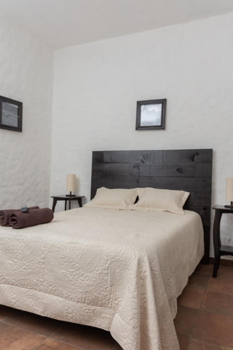 Others 2, Hostal Maria Tepozteca, Tepoztlán