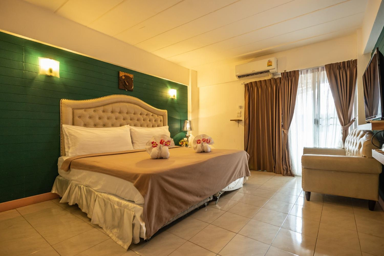 Bedroom 2, At 42 Residence, Bang Plad