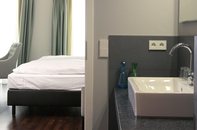 Bedroom 2, Hotel im Hof, München