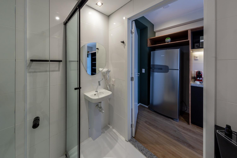Bathroom 26