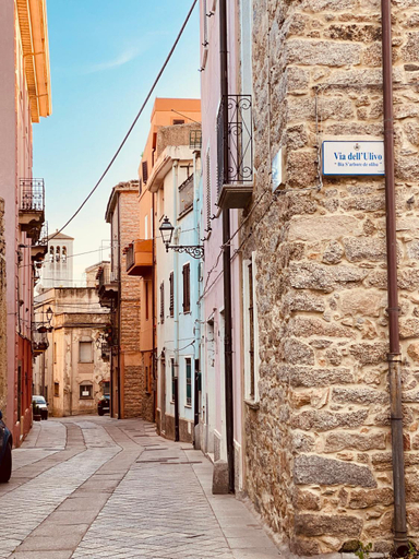 Others 2, Carrales Guest House, Nuoro