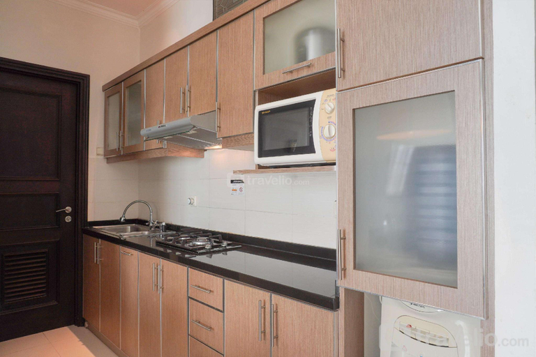 Others 4, Homey & Comfort Stay 2BR Bellezza Apt By Travelio, Jakarta Selatan