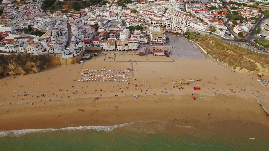 Others 2, City Dacha - Ocean, Albufeira