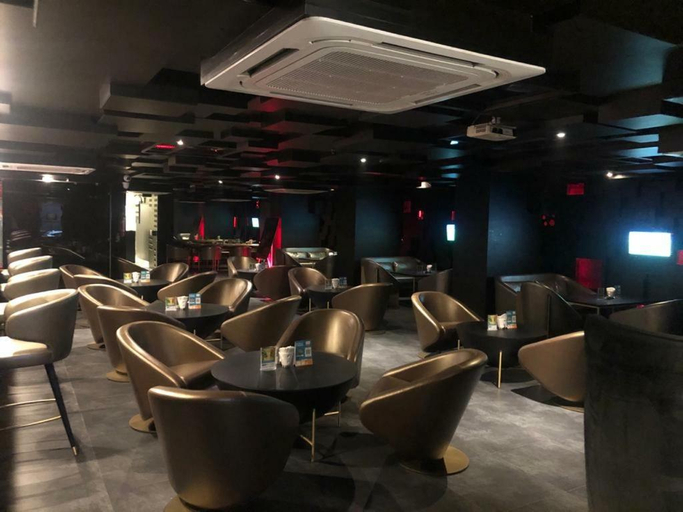Food & Drinks 4, Cocoon Luxury Business Hotel, Dhanbad