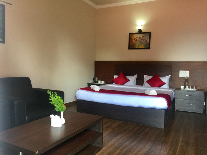 Bedroom 2, Velus Resort, The Nilgiris