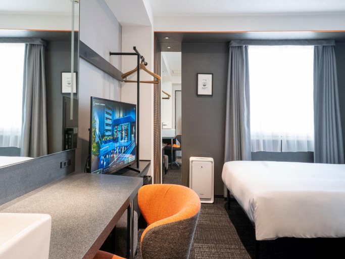 Bedroom 15