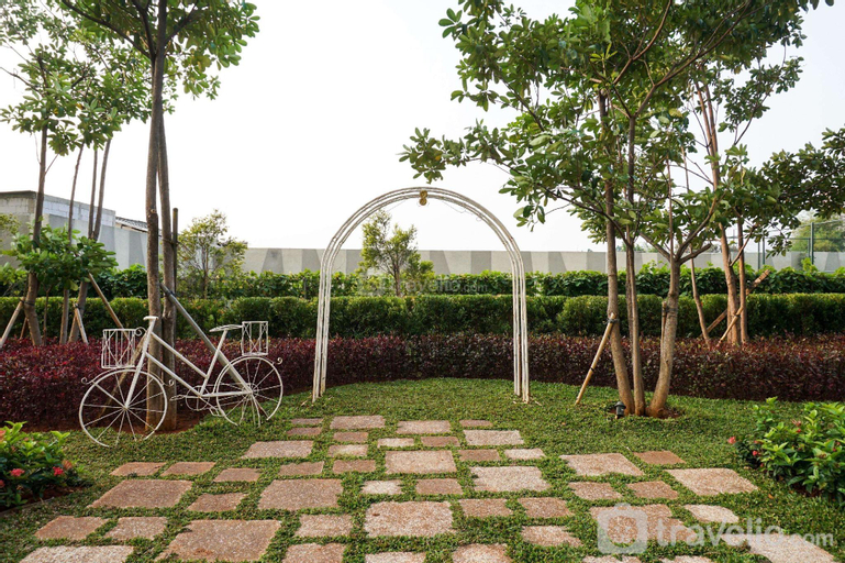 Exterior & Views 2, Gorgeous and Homey Studio West Vista By Travelio, West Jakarta