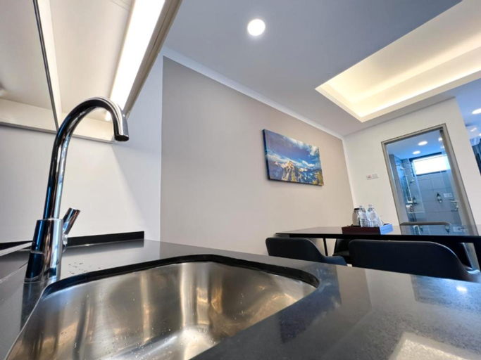 Dining Room 3