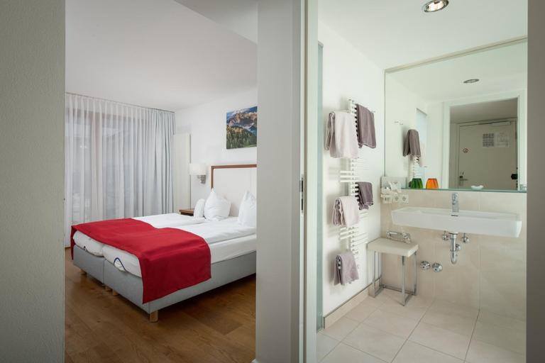 Bedroom 2, Hotel & Restaurant Dankl, Zell am See