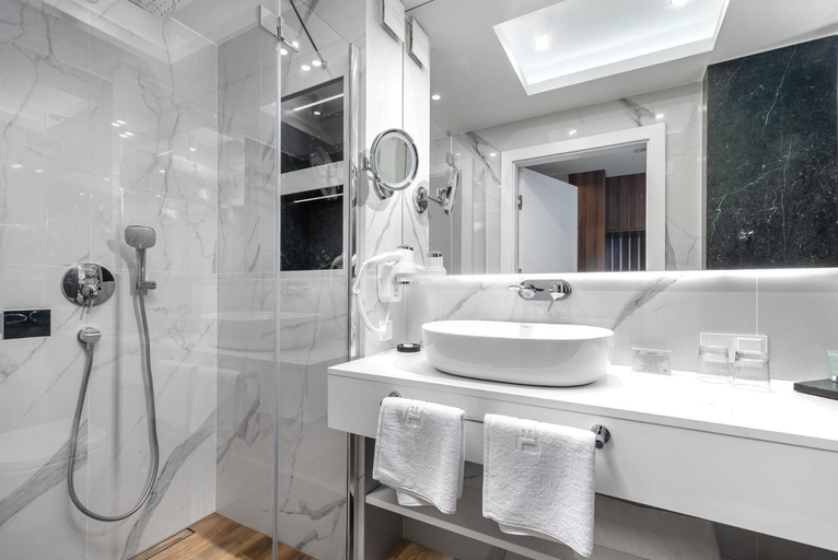 Bathroom 2, Love Sopot Residence, Sopot