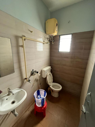 Bathroom 3, THE ALP HOTEL, Madurai