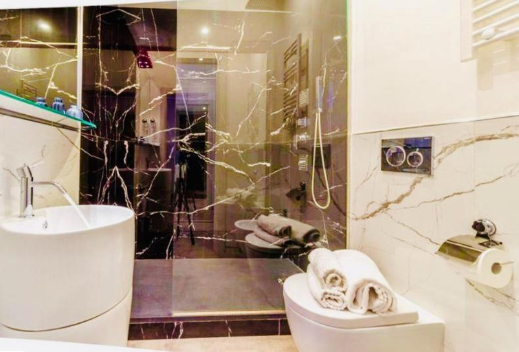 Bathroom, Governo Vecchio Guesthouse Navona, Rome