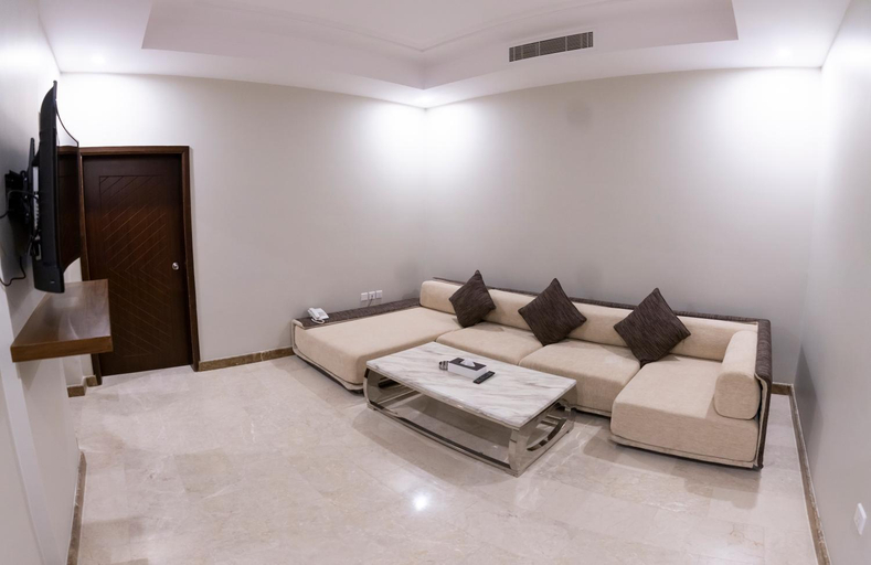 Bedroom, Seven Gardens Hotel, Taif