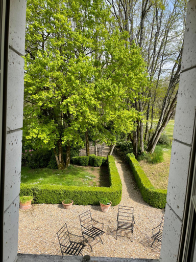 Others 5, LA CROIX DES GRANGES, Dordogne