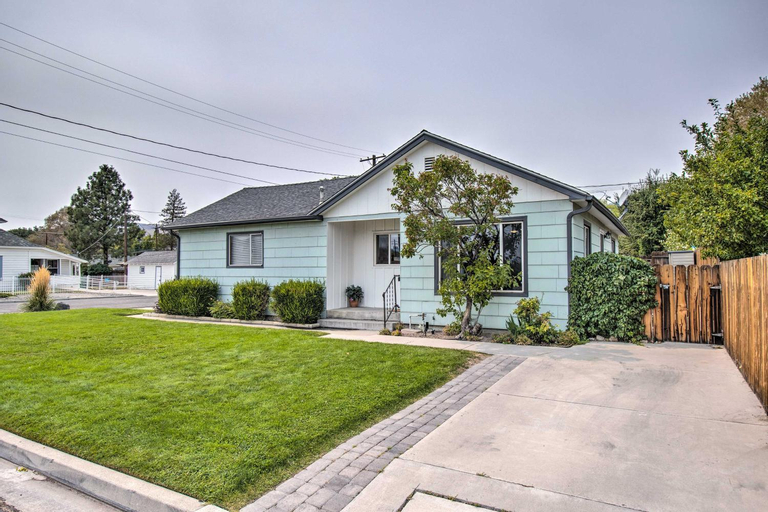 BBQ Ready with Patio Walkable Carson City Duplex, Carson City