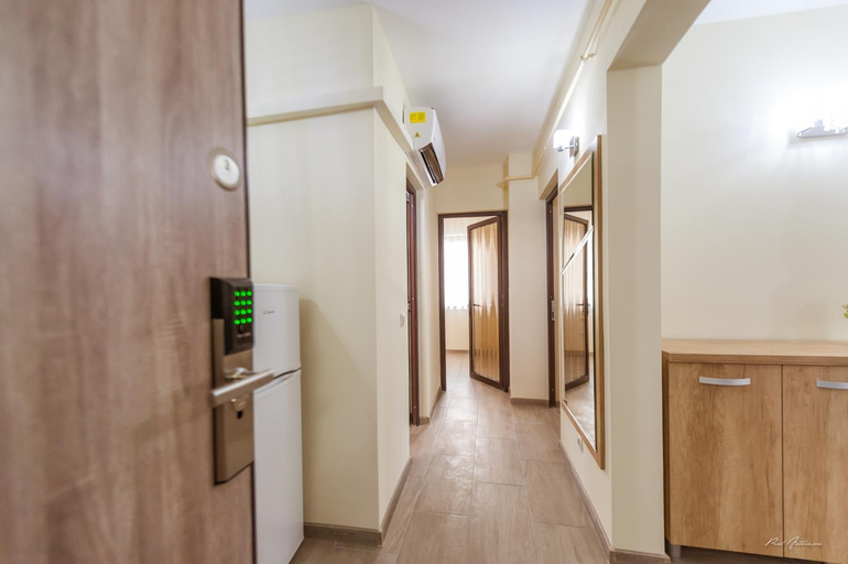 Public Area, Luxury Desing Apartment, Pitesti