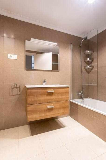 Bathroom 2, Martin Deuna Etxea- Piso en zona residencial, Vizcaya
