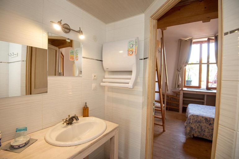 Bedroom 2, Les Chambres d'hotes de Laurette, Meurthe-et-Moselle