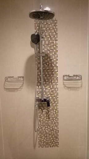 Bathroom 4