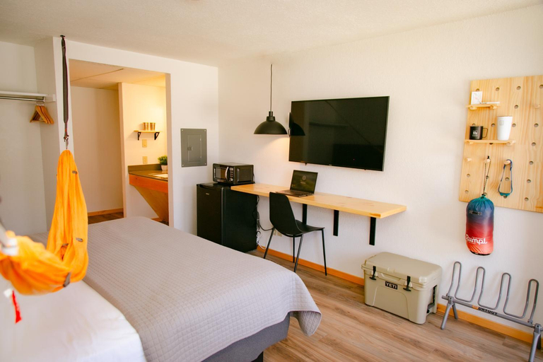 Bedroom 3, Wolf Creek Lodge, BW Signature Collection, Rio Grande