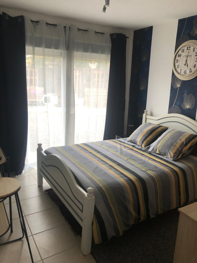 Bedroom 2, Chambre d hote a la plage de 15 m2 LE MANAPANY, Pas-de-Calais