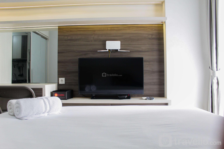Studio Strategic Signature Park Grande By Travelio, East Jakarta
