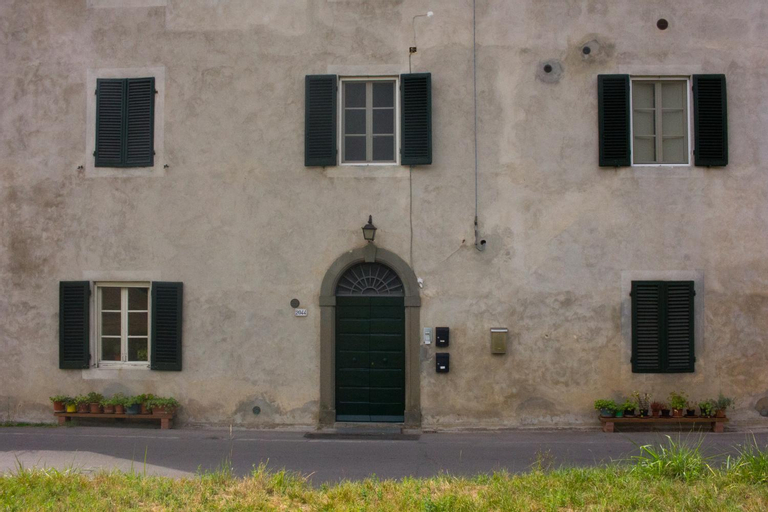 La finestra sul parco, Lucca