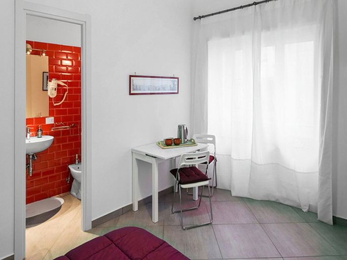 Others 4, Bed & Breakfast Nilo32, Napoli