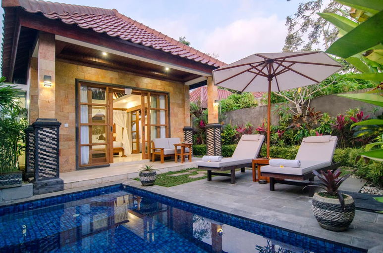 Swimming Pool 8