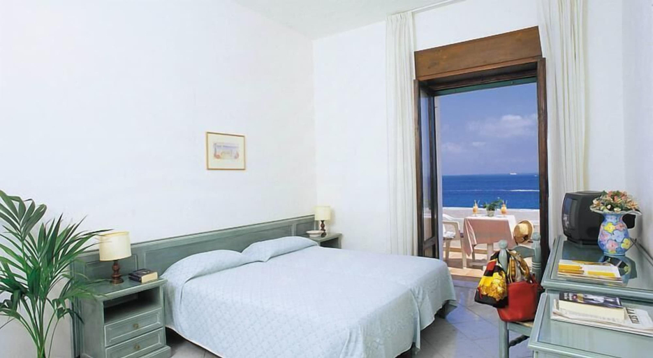 Bedroom 4, Parco Aurora Terme, Napoli