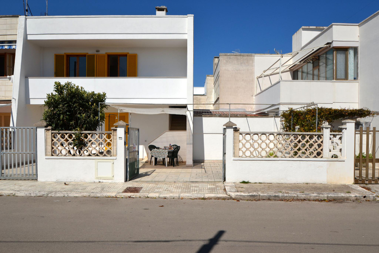 Exterior & Views 1, Air-conditioned Yoko holiday home for 5 guests, Lecce