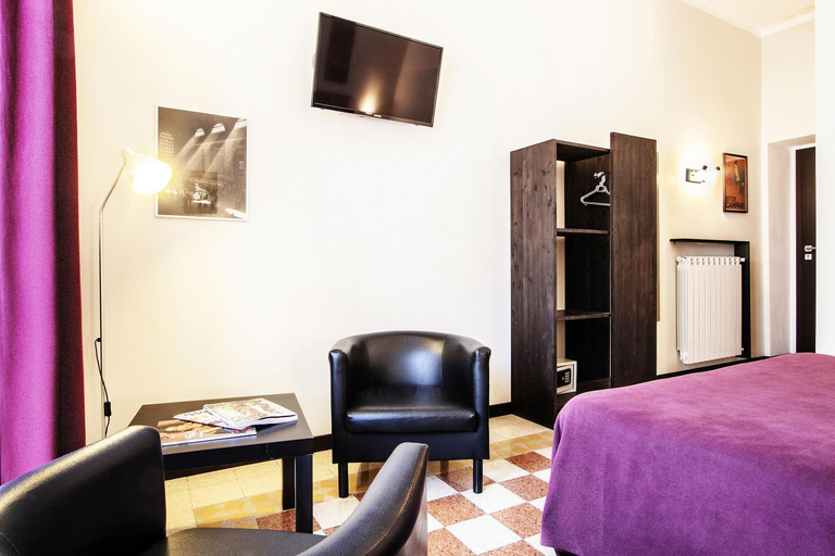 Bedroom 3, Old Kitchen Vatican Suites, Roma
