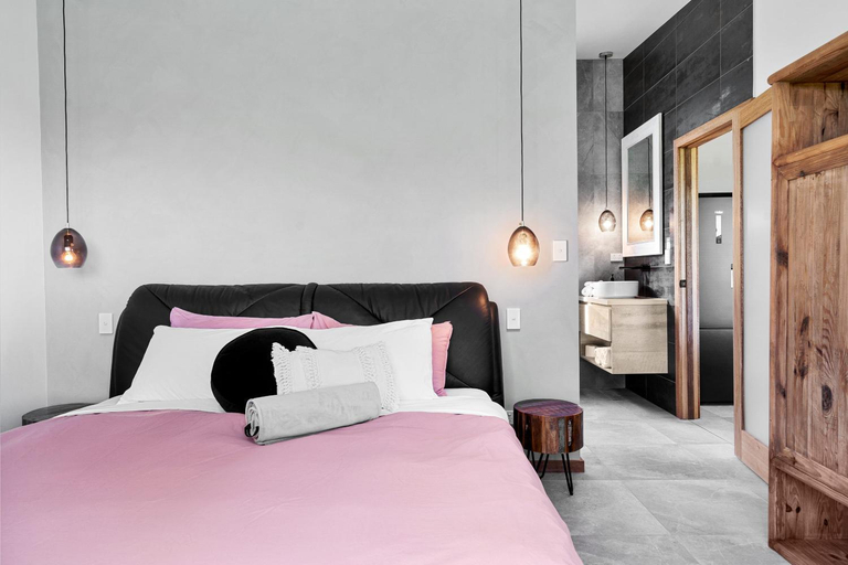 Gan Eden Retreat-Byron bay , luxuries escape, Byron