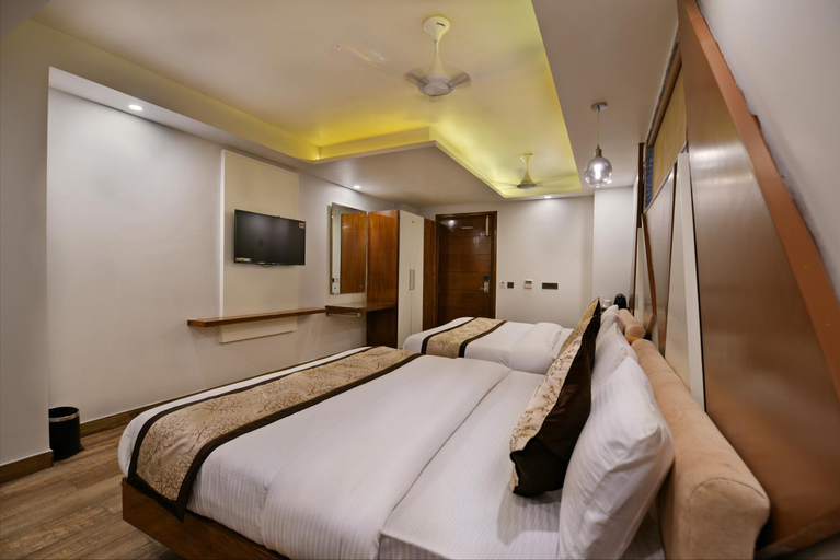 Bedroom 8