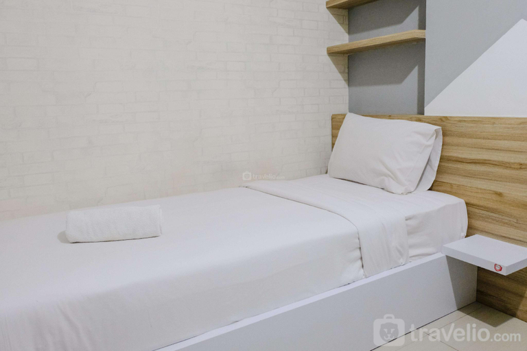 Bedroom 2, Best Location 2BR at Gateway Pasteur By Travelio, Bandung